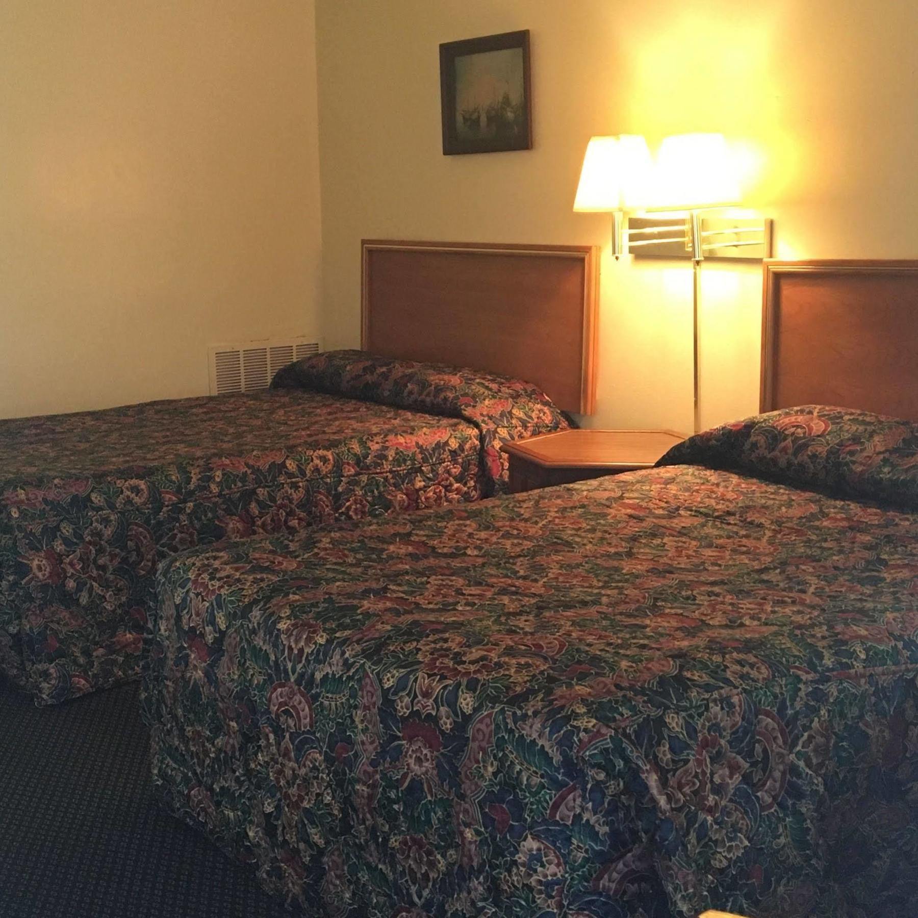 Guest House Motel Chanute Εξωτερικό φωτογραφία