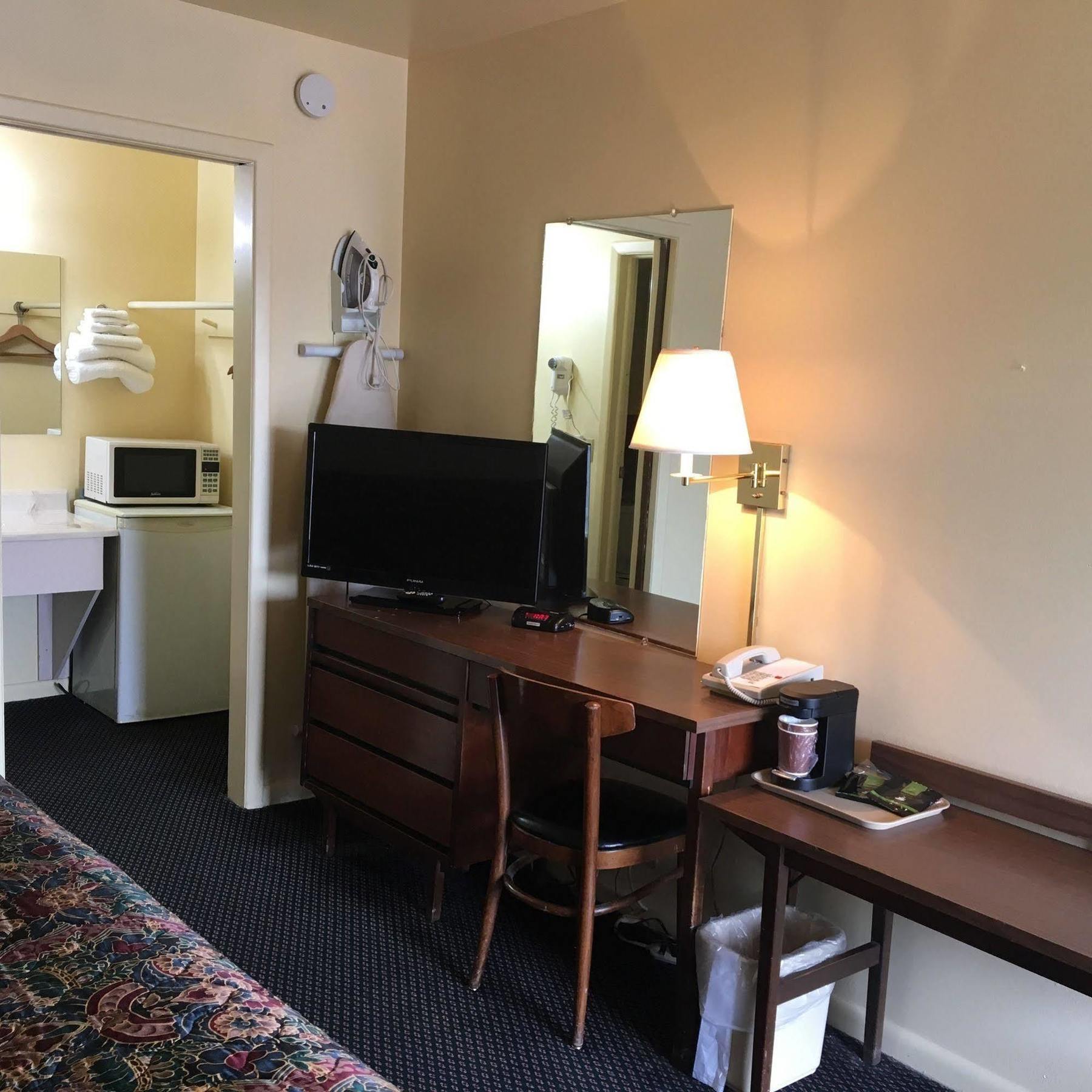 Guest House Motel Chanute Εξωτερικό φωτογραφία