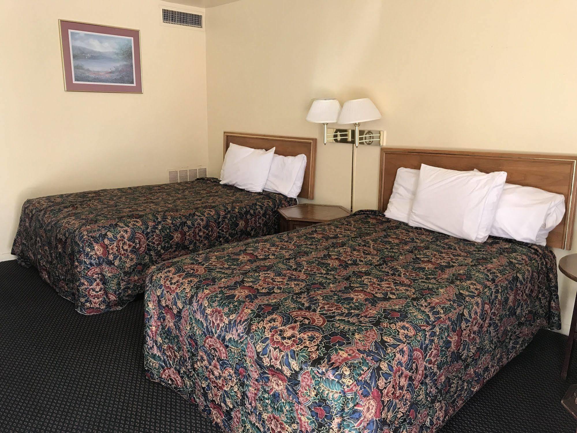 Guest House Motel Chanute Εξωτερικό φωτογραφία